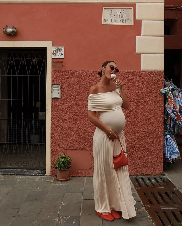 VELMORA BABYSHOWER | Maternity Off Shoulder Pleated Maxi Dress