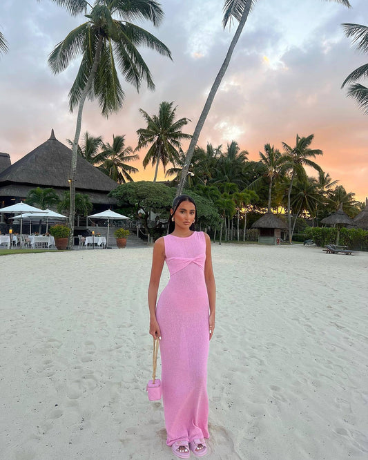 VELMORA BABYSHOWER | Round Neck Knitted Maxi Dress