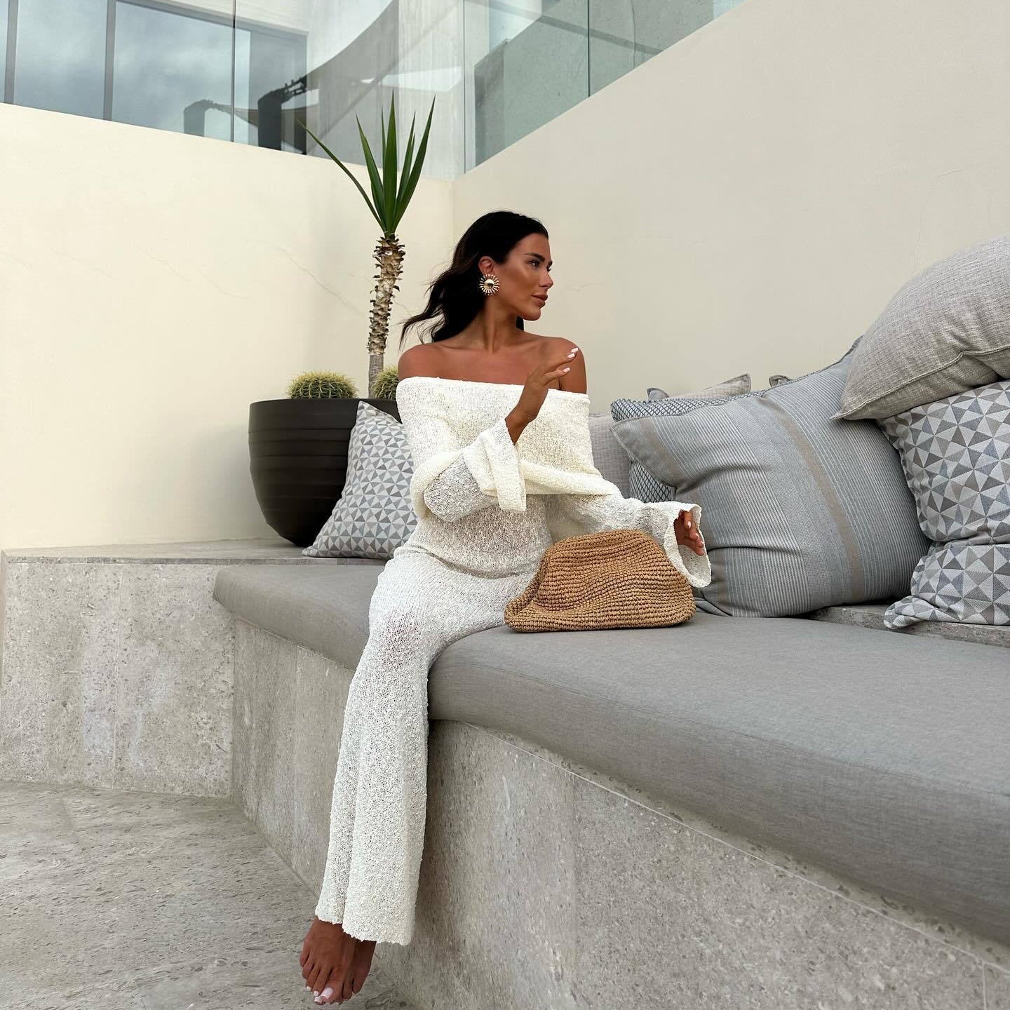 VELMORA BABYSHOWER | Maternity Elegant Off Shoulder Maxi Dress
