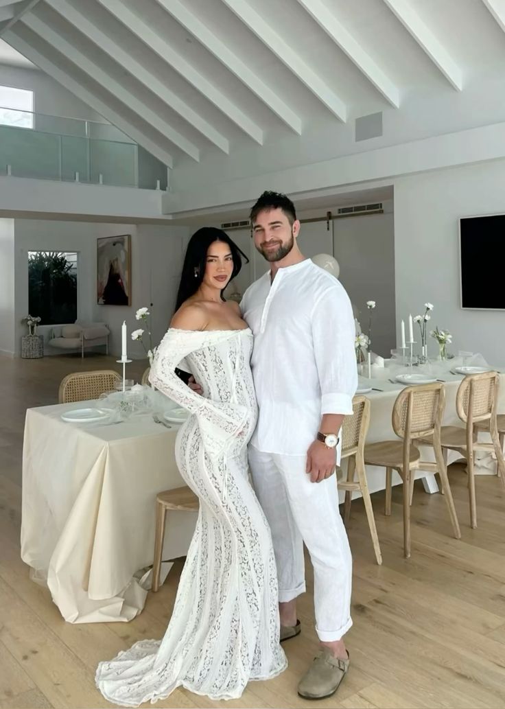 VELMORA BABYSHOWER | Maternity Lace Maxi Dress