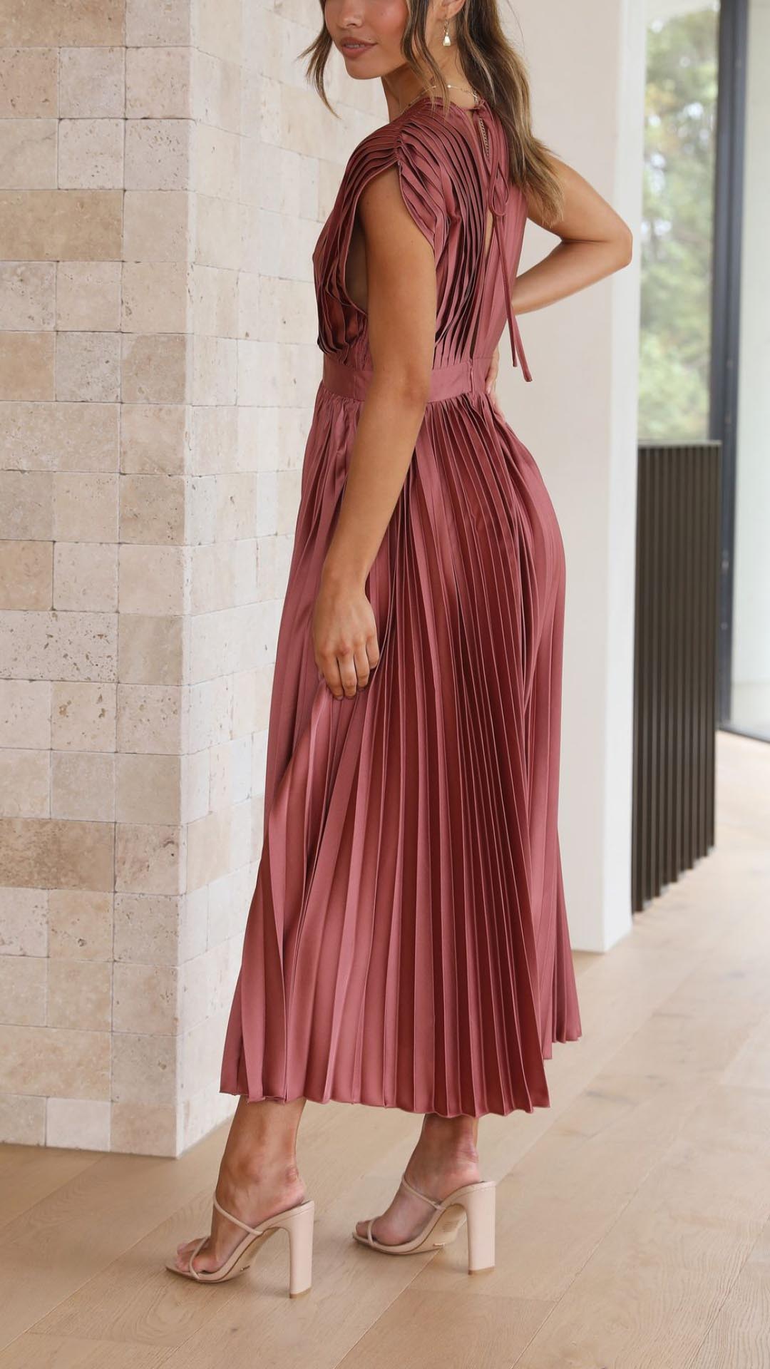 VELMORA BABYSHOWER | Deep V-Neck Maxi Dress