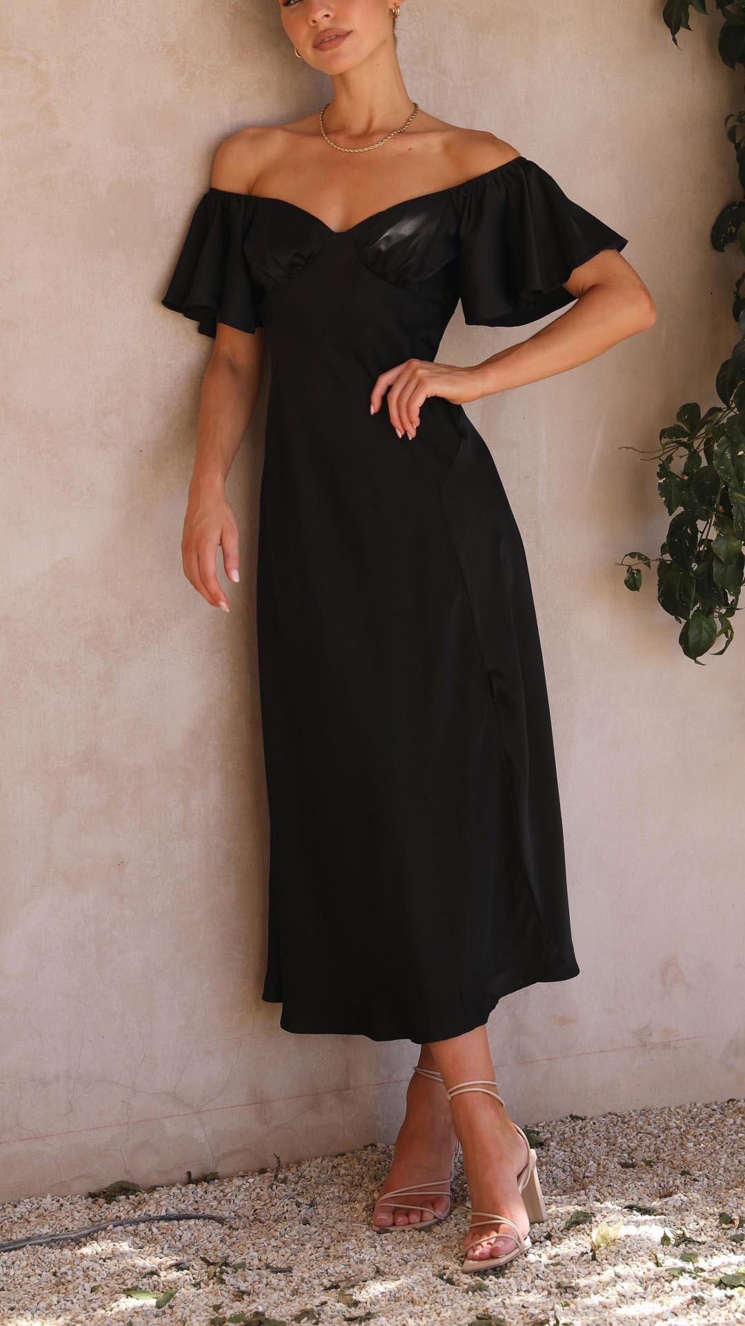VELMORA BABYSHOWER | Butterfly Sleeve Off-Shoulder Maxi Dress