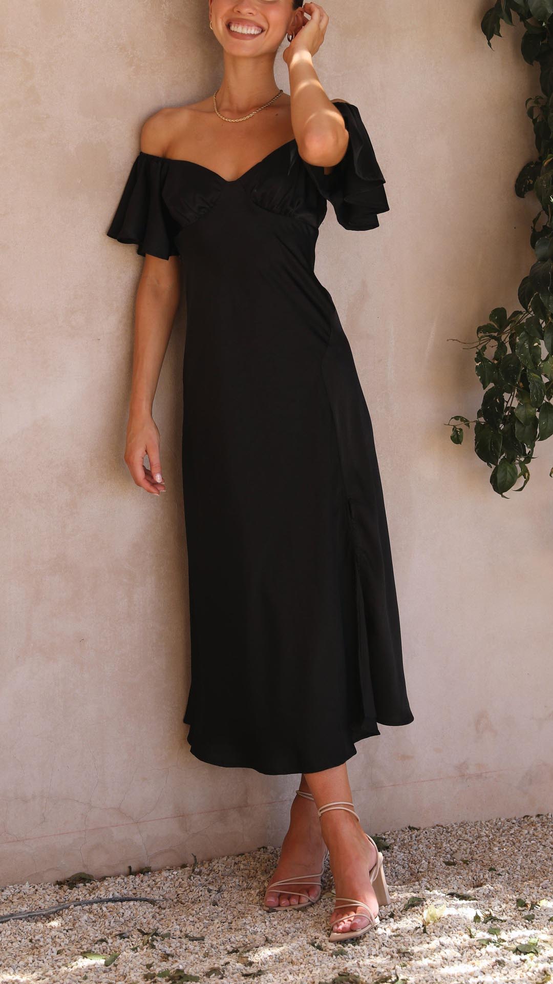 VELMORA BABYSHOWER | Butterfly Sleeve Off-Shoulder Maxi Dress