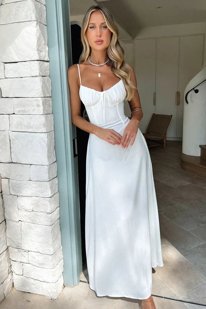 VELMORA BABYSHOWER | Elegant Maxi Dress