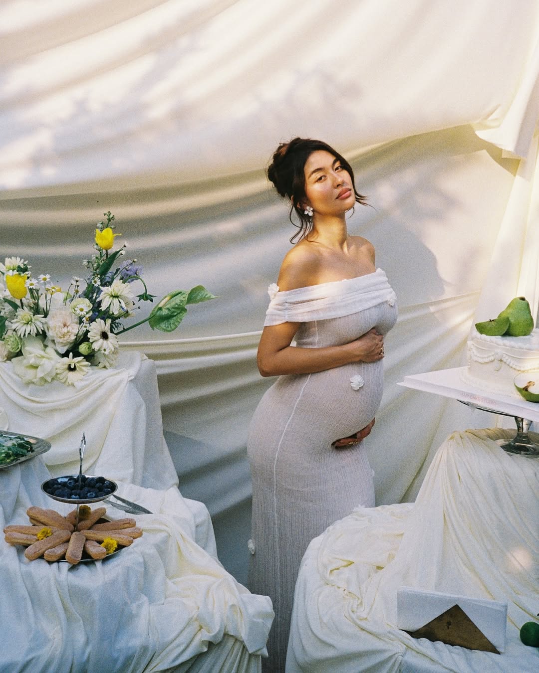 VELMORA BABYSHOWER | Maternity Off-Shoulder Maxi Dress