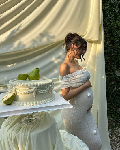 VELMORA BABYSHOWER | Maternity Off-Shoulder Maxi Dress